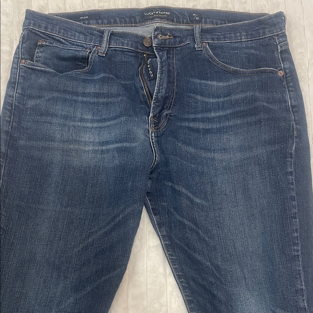 Lucky Brand Men's Dark Blue Relaxed Jeans